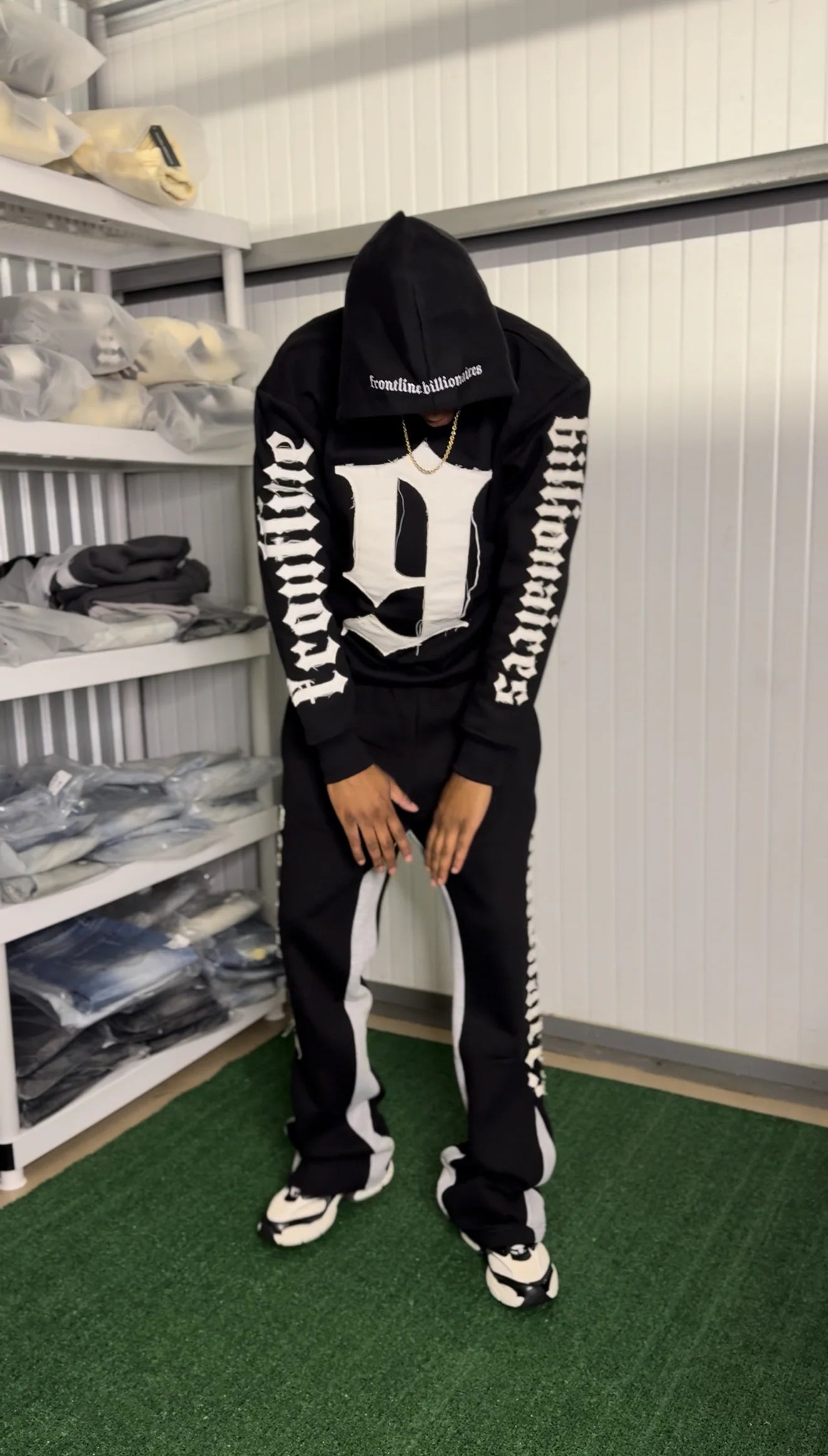 FNINE FLARED SWEATSUIT