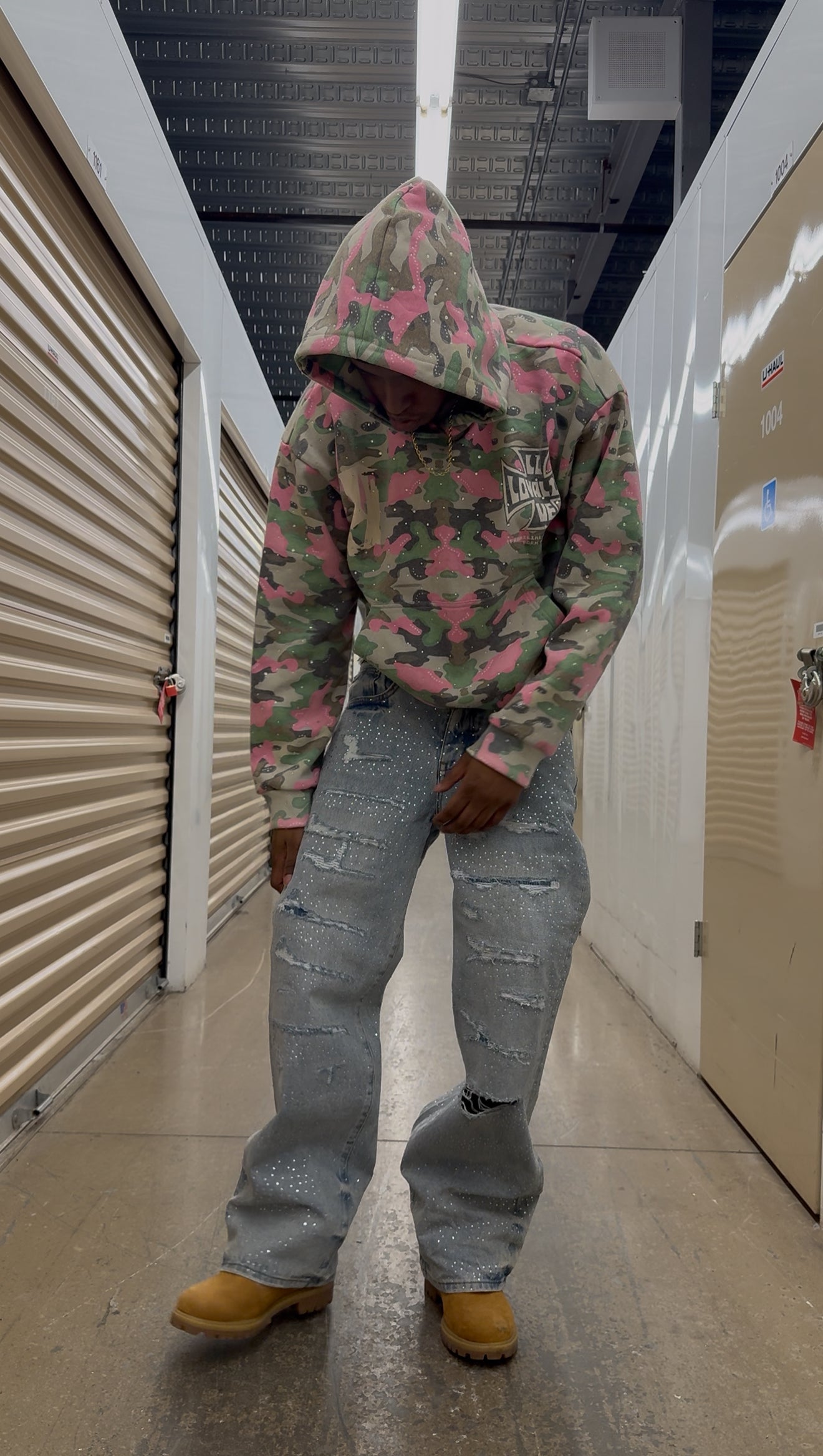 OVERSIZED RHINESTONE DENIM